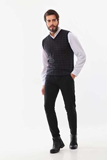 Pelikan Men's V-Neck Wool Sweater 4P13 Navy Blue