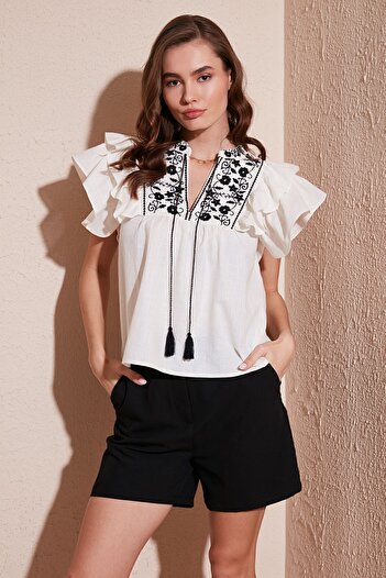 Lela Cotton Regular Fit Embroidered Blouse BLUZ 611BZ0253