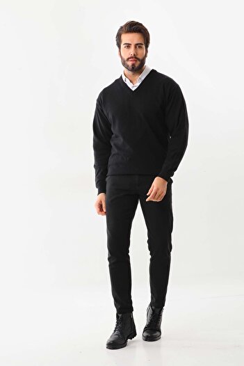 Günay Men's V-Neck Wool Sweater 7000 Black