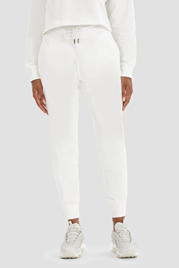 Superstacy Lexa Cream Jogger - Carrot Cut