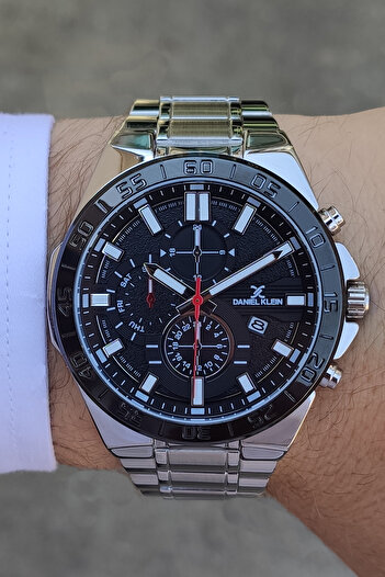 Daniel Klein SPORTS AND ELEGANT USE COMPATIBLE CALENDARY MEN'S WRISTWATCH