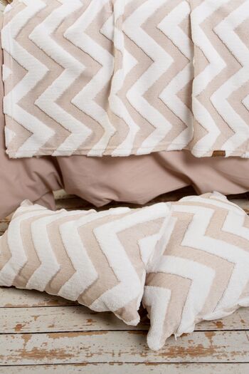 HAMUR Bohemian Punch Patterned Bed Runner Throw Pillow Set - Beige
