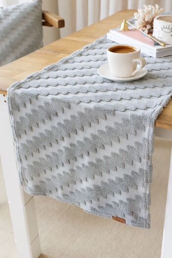 HAMUR Punch Washable Zigzag Gray Tableware and Table Runner - for Living Room and Kitchen