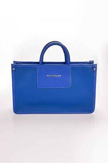 Aron Atelier Tracy Saks Women's Handbag - Stylish and Useful Design