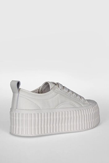 Lufian Diana Comfort Sole Casual Sneakers