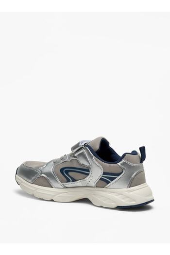 Oaklan by Shoexpress Panelled Sneakers with Hook and Loop Closure
