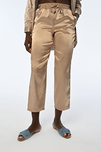 Orfeo Negro WOMEN'S ELASTIC WAIST COMFORTABLE FIT GOLD COLOR FABRIC PANTS