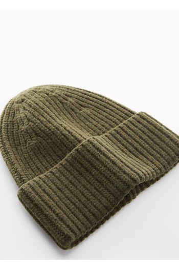 MANGO Man Knitwear Hat - Wool Blended Design