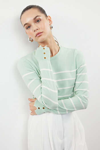 Trendyol Collection Sweter w paski z włóczki merceryzowanej w kolorze miętowym / specjalnej włóczki TWOAW23KZ01693