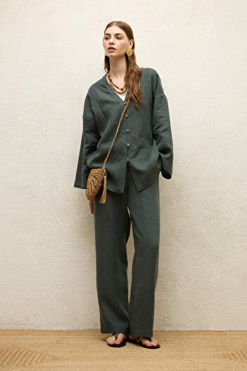 Manuka Green Linen Trousers - Pocketed and Comfortable