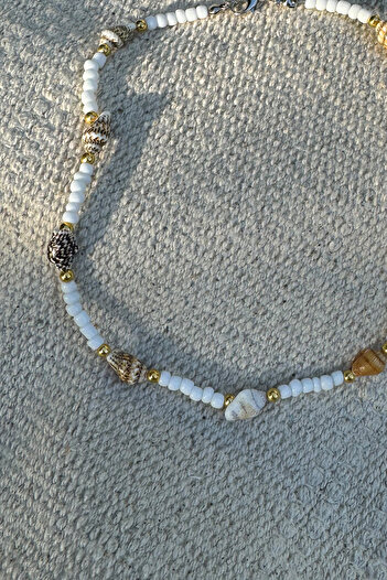M Miel Seashell Detailed Women's Necklace
