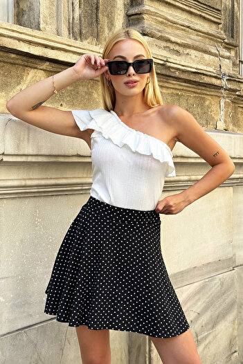 Trend Alaçatı Stili Black-Ecru Patterned Women's Mini Shorts Skirt - ALC-X10169