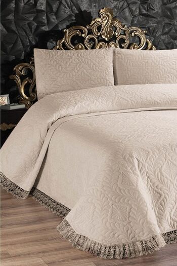 Faiend Ultrasonic Quilted Double Shiny Lace Bed Cover Bedspread And Pillowcases