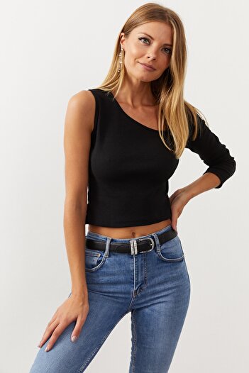 Cool & Sexy Damska czarna bluzka na ramiączkach z jednym rękawem CG116