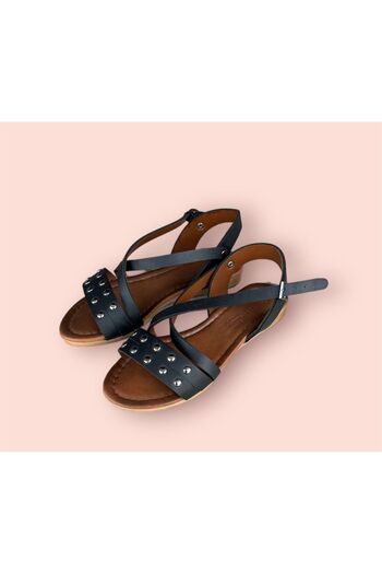 İpek Black Studded Ankle Strap Flat Sole Women's Sandals