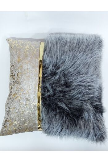BALADI HOME pillowcase plush and velvet fabric Velvet Look square Throw Pillow Case with Gold Leather Accessories