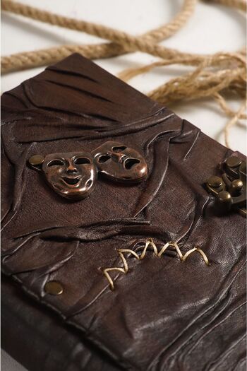 GUETTA Handmade Genuine Leather Daily Scrapbook Shamua Paper Mask
