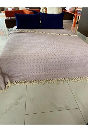 Sleep Garden Bedspread and Pique Set