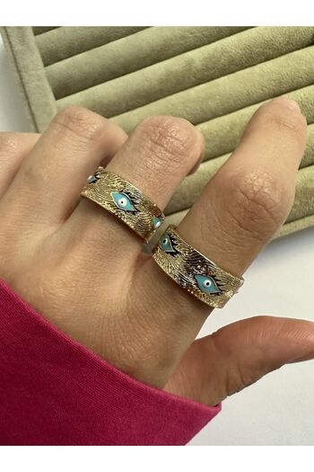 ringbox Gold Blue Eye Detailed Enameled Ring