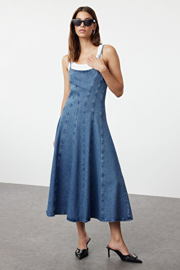 Trendyol Collection Rochie maxi din denim cu cusături cu bretele albastre TWOAW25EL00092
