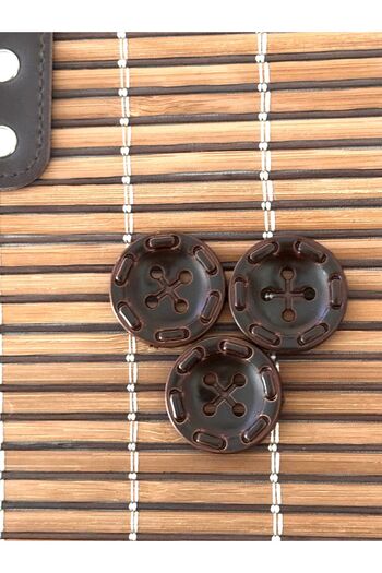 ODDA TASARIM ATÖLYESİ Brown Leather Look 4 Holes 3 Pieces Buttons - 48 Sizes