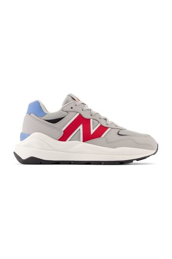 New Balance GC5740PR Beton - Pohodlný řez