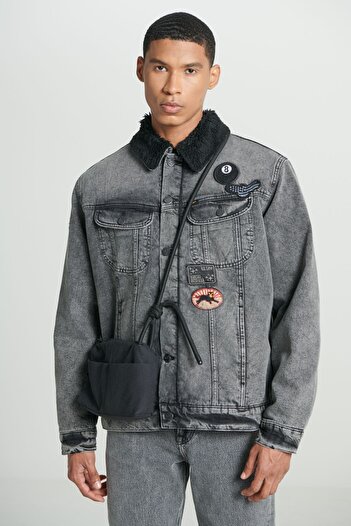 Lee Sherpa Collar Black Jeans - 100% Cotton, Trucker Regular Fit Denim Jacket