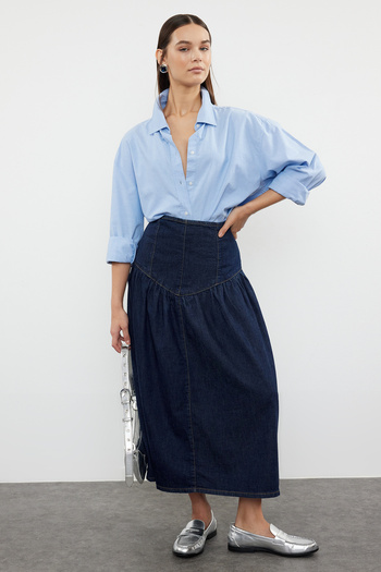 Trendyol Collection Fusta maxi din denim cu volan albastru închis TWOAW25ET00036