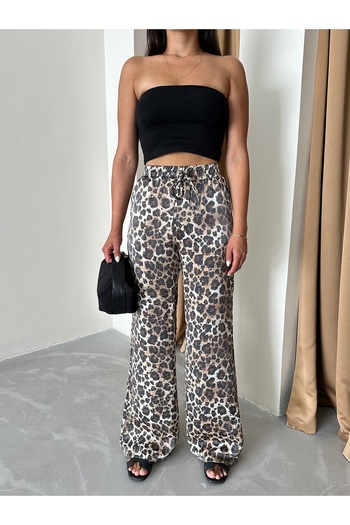 Laluvia Shiny Fabric - Leopard Patterned Draped Trousers