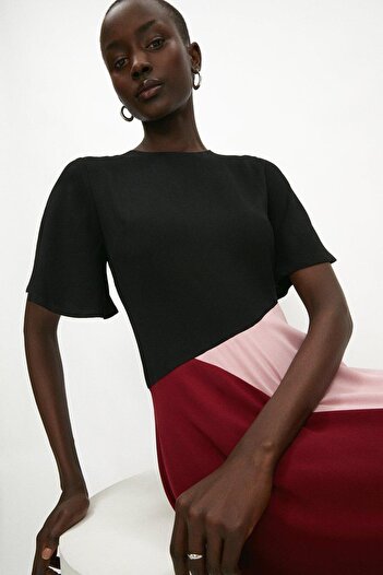 Coast BCC01915 Model Color Block Flutter Sleeve Dress