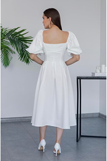 Afiş Butik Beyaz Kare Yaka Pileli Midi Boy Elbise