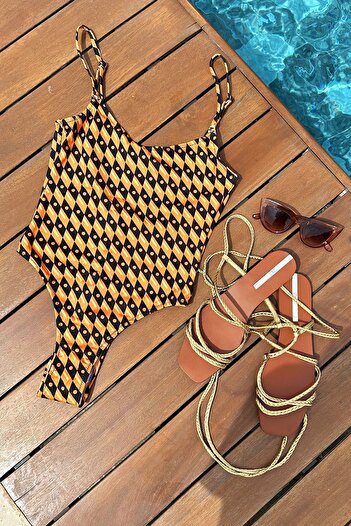 VAGGON Orange Patterned Women's Swimsuit - Back Detailed, Strappy Prm0911