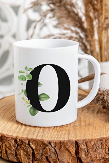 Kravatkolik O Letter Initial Printed Mug