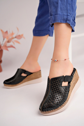 Akgün Terlik Genuine Leather Black Wedge Heeled Soft Sole Women's Slippers