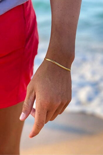 The Collection Unisex Tarnish-Free Flat Italian Chain Gold Steel Bracelet