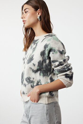 Trendyol Collection Crew Neck Stone Textured Sweater - TWOAW24KZ00214