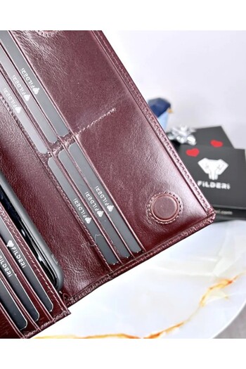 Fil Deri 2028 Large Passportfolio - With Phone Compartment, Magnet Wallet and Handband