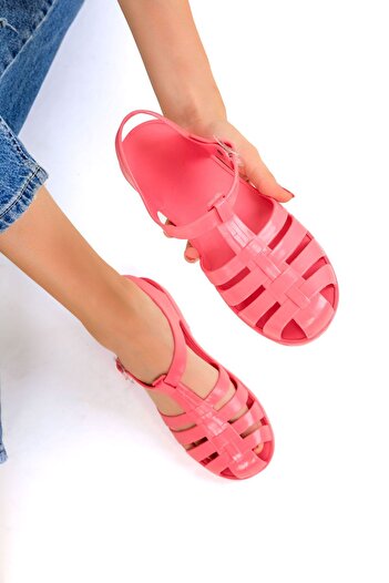 SOHO Fuchsia Matte Women's Sandals - 19073 Model