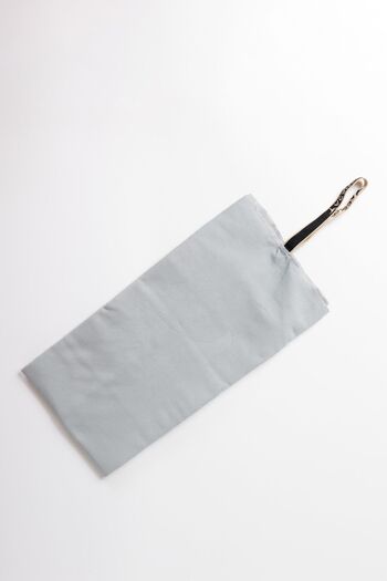 AC&Co / Altınyıldız Classics Men's Gray Microfiber Beach Towel (80 CM X 150 CM)