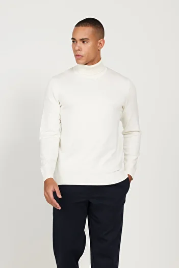 ALTINYILDIZ CLASSICS Ανδρικό πλεκτό πουλόβερ Ecru - Standard Fit, Full Turtlenck