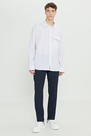 AC&Co / Altınyıldız Classics Біло-синя сорочка Oversize для чоловіків, 100% бавовна - класичний комір, картатий дизайн