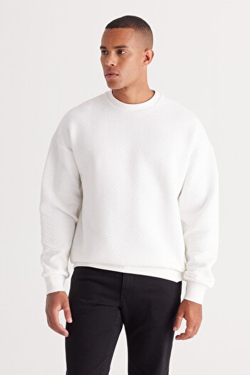 AC&Co / Altınyıldız Classics Men's Ecru Loose Fit 3 Thread Crew Neck Cotton Sweatshirt with Fleece Inside