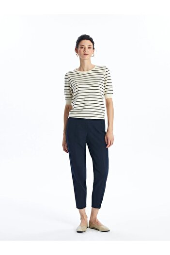 LC Waikiki LCWAIKIKI Classic - Women's Standard Fit Straight Trousers