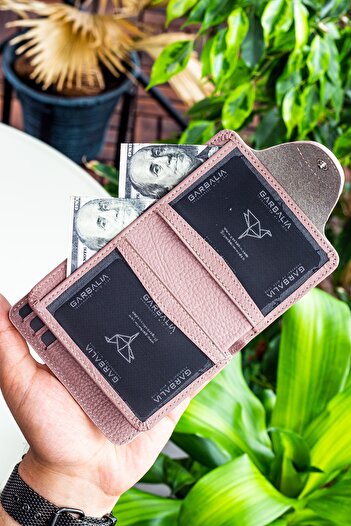 Garbalia Ecru Unisex Wallet with Lucerne Leather Additional Card Holder