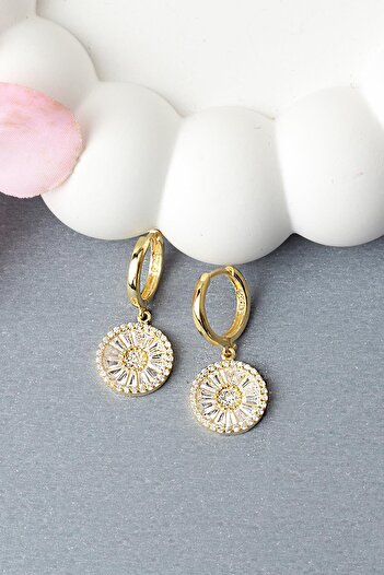 BY BARUN SİLVER Sallantılı Yuvarlak Baget Zirkon Taşlı Sarı Gold Renk 925 Ayar Gümüş Küpe