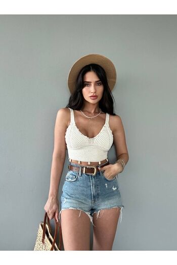 LB Laluna Butik Women's Knitwear Bustier Blouse with Seashell Detail