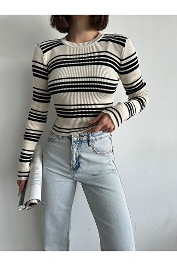 BEJNA Women's Ecru Crew Neck Striped Crop Basic Knitwear Sweater