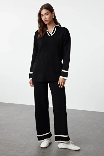 Trendyol Modest Černá Ecru Piping Pletený svetr Kalhoty Horní a spodní sada TCTAW25US00015