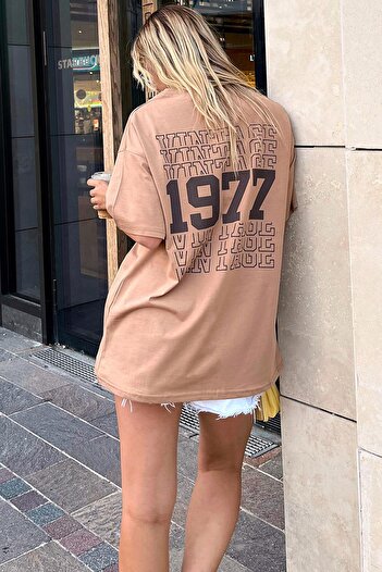 Swist Mink Vintage Back Printed Oversize Women's Tshirt