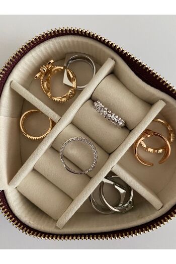 ringbox Gümüş Renkli Marka Model Zımbalı Yüzük